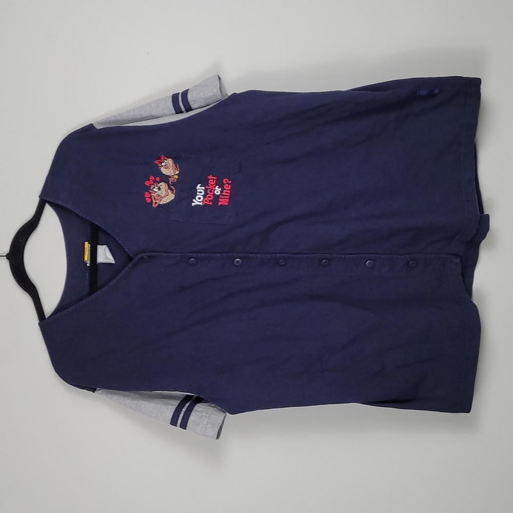 Vintage Y2K 2001 Tazmania Devil Looney Tunes hearts jersey shirt